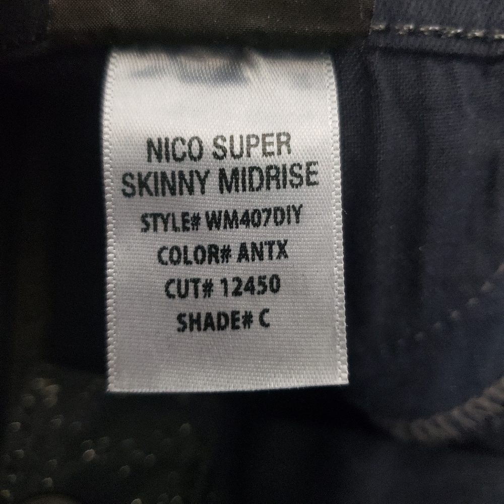 Hudson Nico Super Skinny Midrise Size 27 EUC - Picture 8 of 8